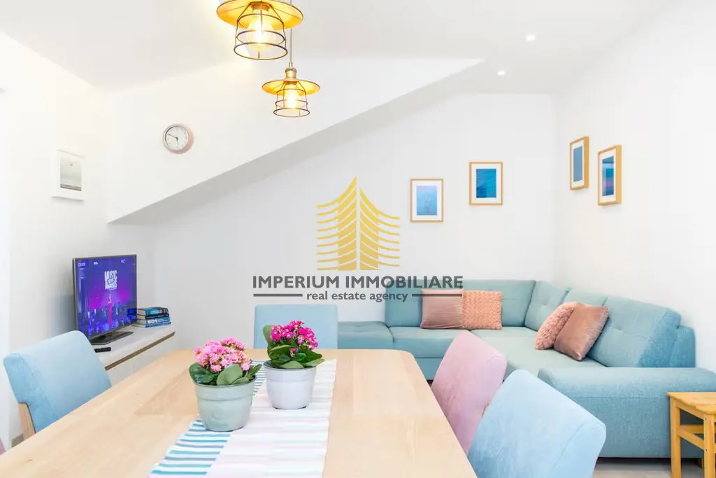Kuća za najam – Prgomet, 180 m², 8-sobni – fotografija 2
