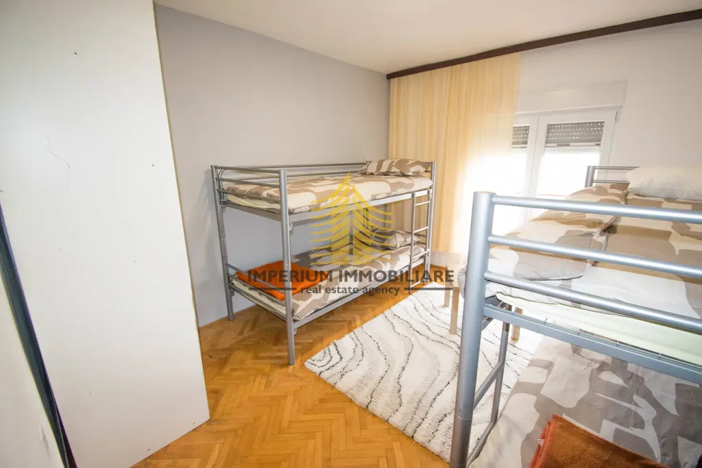 Kuća za najam – Donja Dubrava, Zagreb, 184 m², 12-sobni – fotografija 4