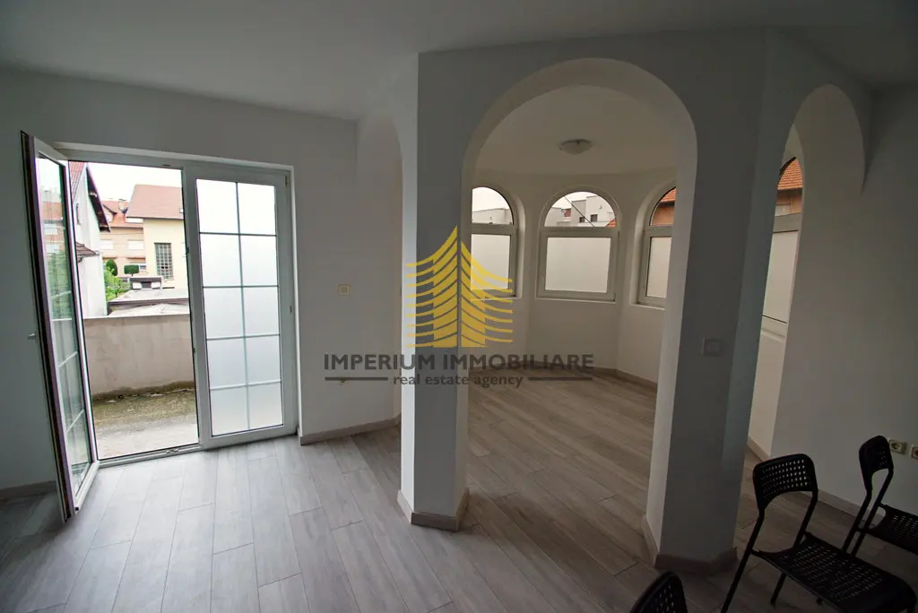 Kuća za najam – Dubrava, Zagreb, 630 m², 15-sobni – fotografija 6