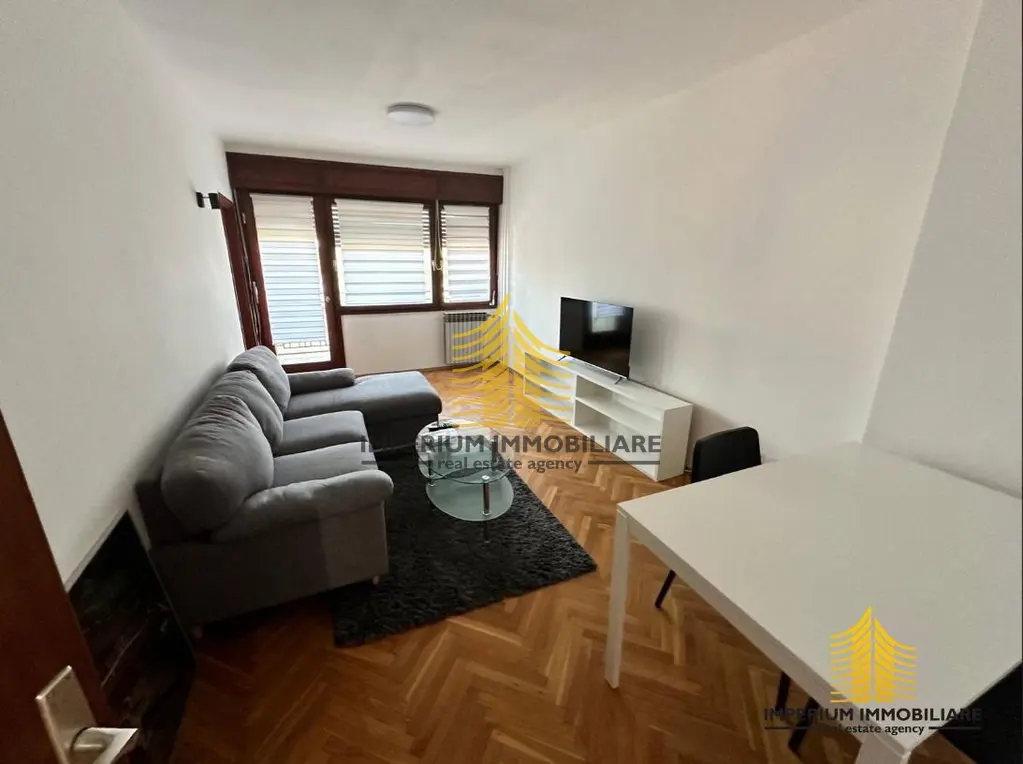 Kuća za najam – Maksimir, Zagreb, 240 m², 10-sobni