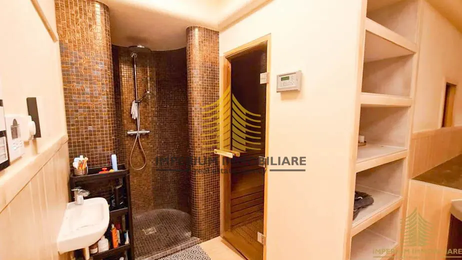 Kuća za najam – Maksimir, Zagreb, 245 m², 10-sobni – fotografija 5