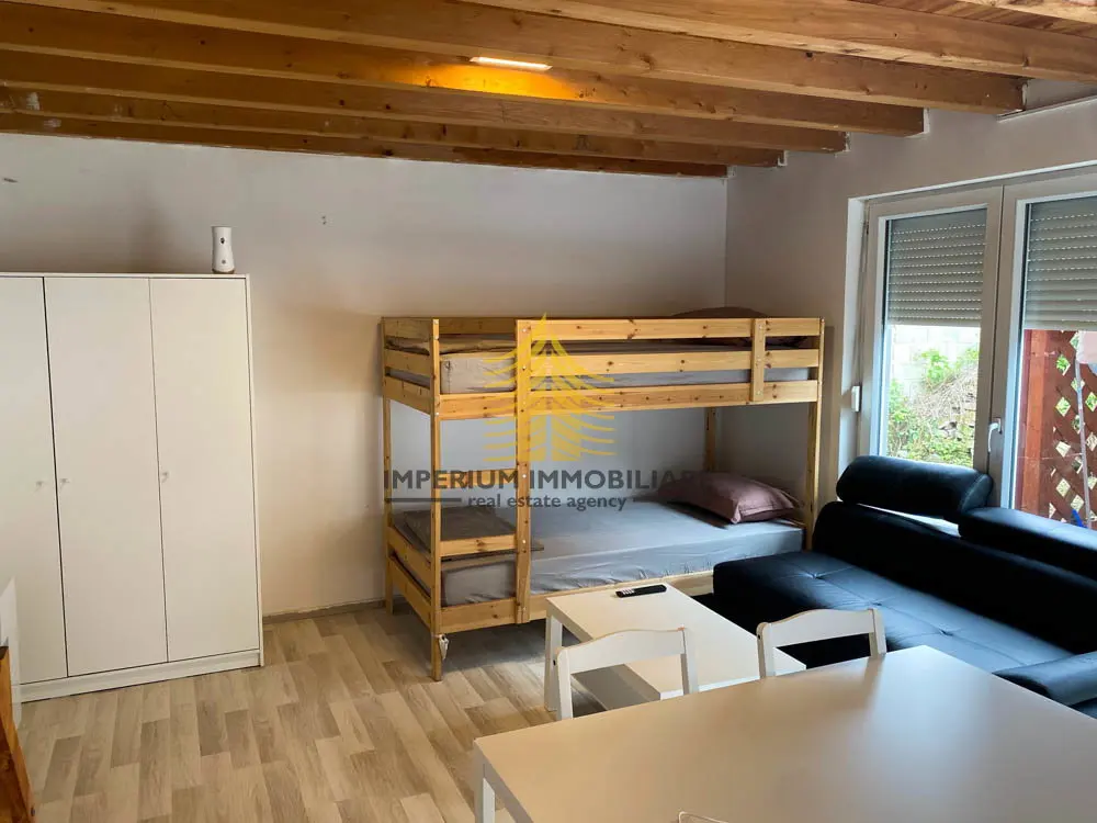 Kuća za najam – Peščenica, Zagreb, 85 m², 3-sobni – fotografija 2