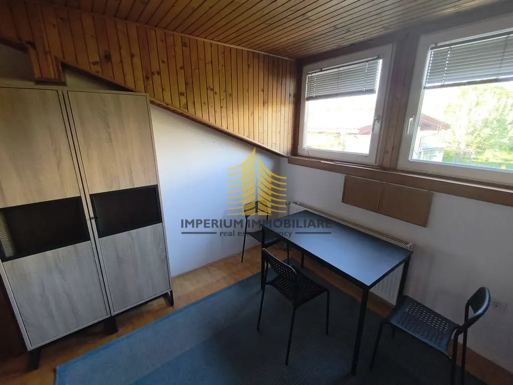Kuća za najam – Sesvete, Zagreb, 200 m², 8-sobni – fotografija 2