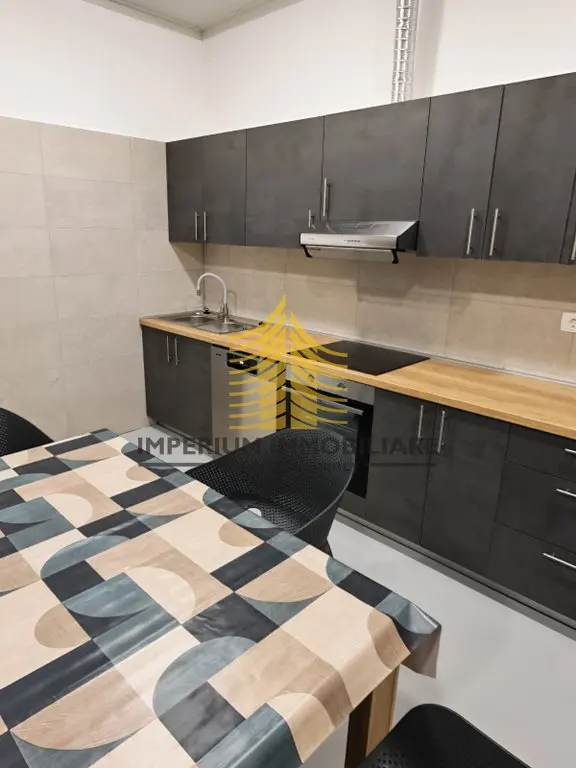 Kuća za najam – Donja Bistra, Zaprešić, 320 m², 25-sobni – fotografija 2