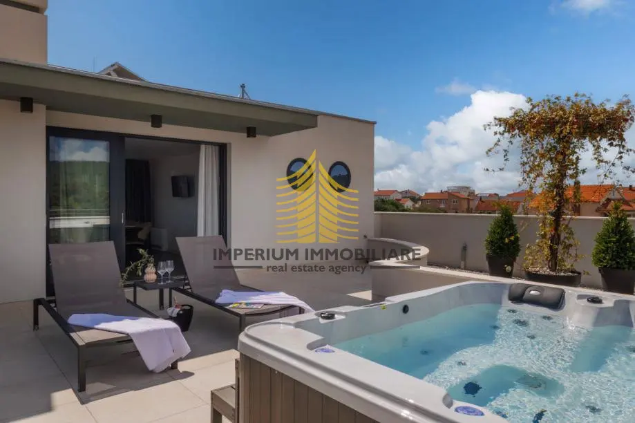 Kuća na prodaju – Bibinje, 492 m², 4-sobni – fotografija 3