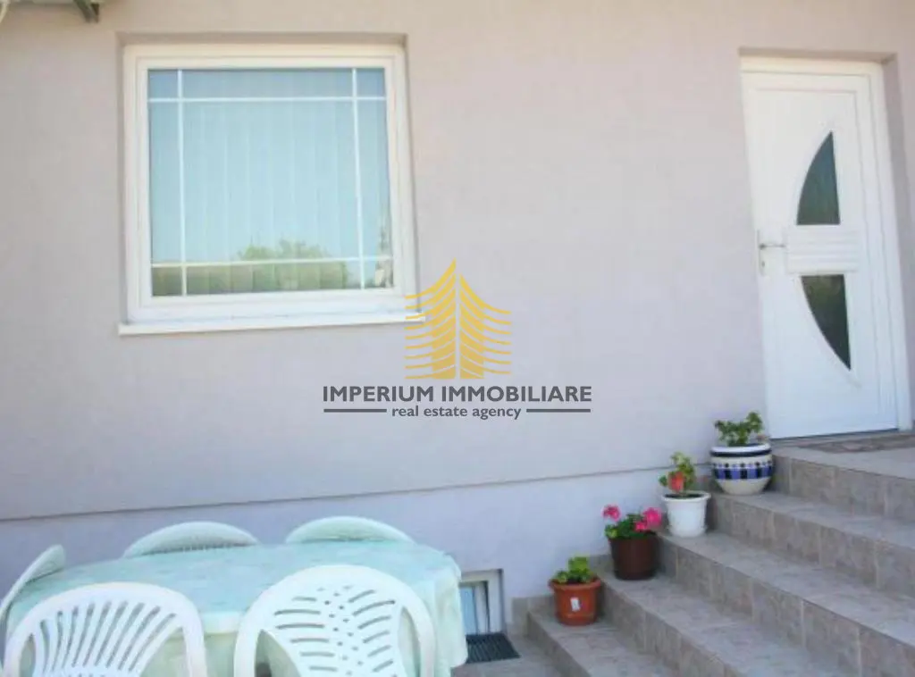 Kuća na prodaju – Biograd na Moru, 264 m², 8-sobni – fotografija 2
