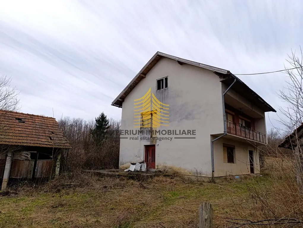 Kuća na prodaju – Brdo Utinjsko, 367 m², 5-sobni – fotografija 2