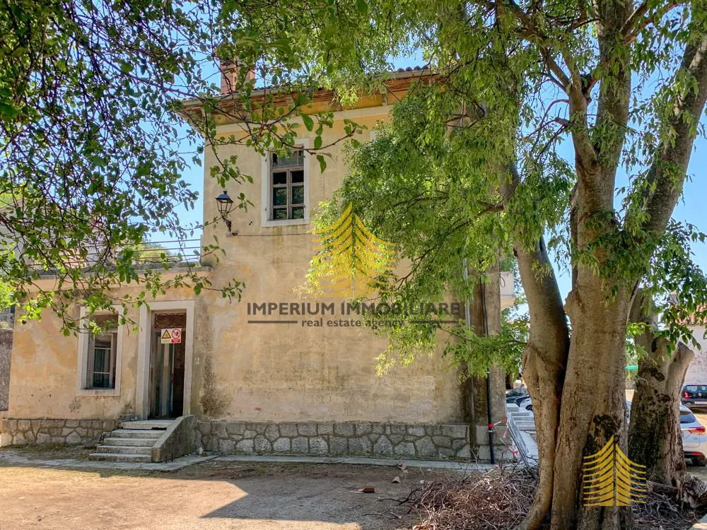 Kuća na prodaju – Cres, 500 m², 5-sobni – fotografija 6