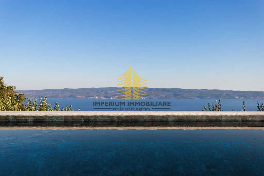 Kuća na prodaju – Gornje Jesenje, Dugi Rat, 213 m², 4-sobni – fotografija 6