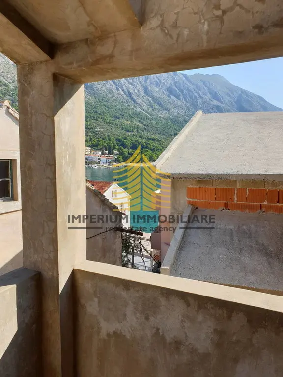 Kuća na prodaju – Igrane, 150 m², 6-sobni – fotografija 3