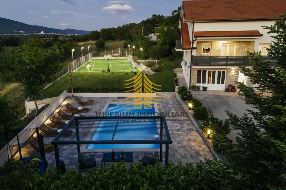 Kuća na prodaju – Imotski, 156 m², 5-sobni
