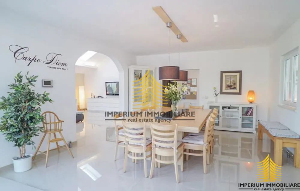 Kuća na prodaju – Imotski, 510 m², 5-sobni – fotografija 2