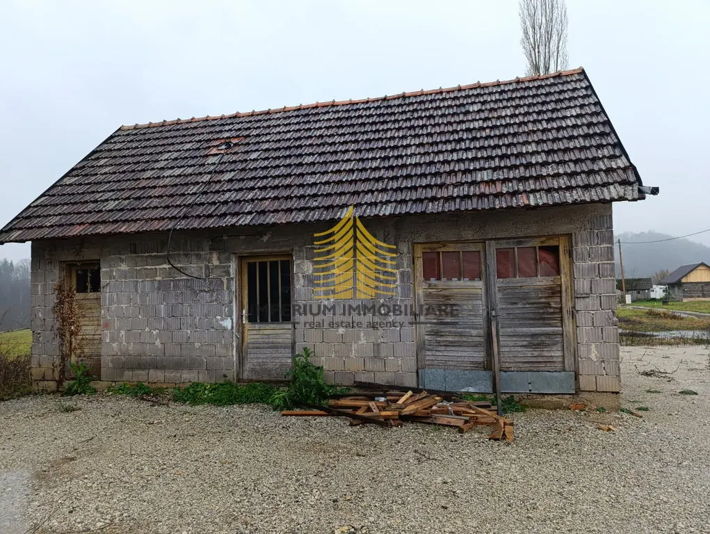 Kuća na prodaju – Jagrovac, 77 m², 5-sobni
