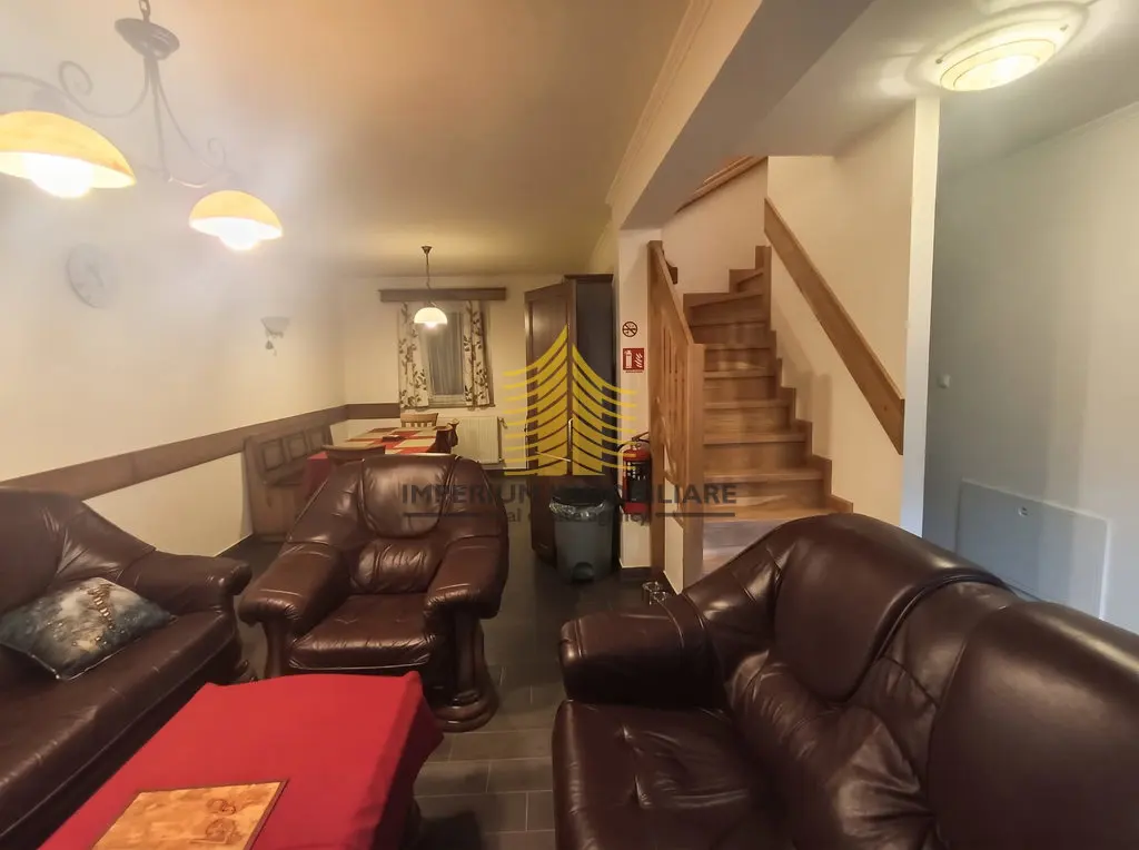 Kuća na prodaju – Jasenak, 200 m², 7-sobni – fotografija 2