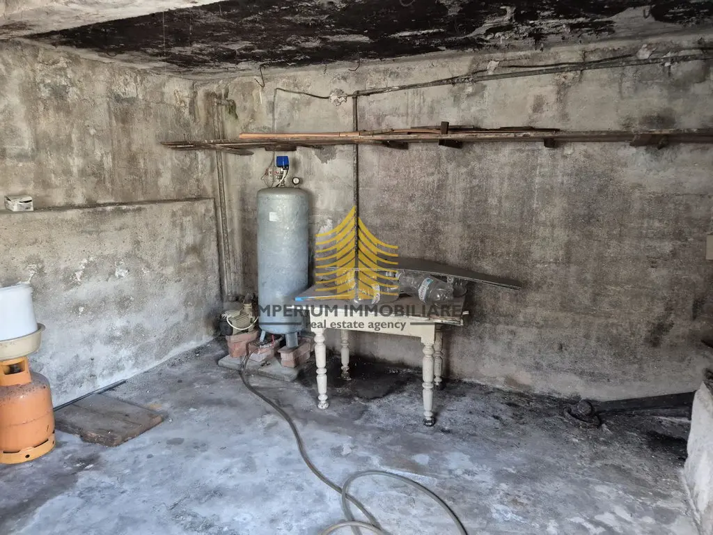 Kuća na prodaju – Kali, 90 m², 4-sobni – fotografija 3