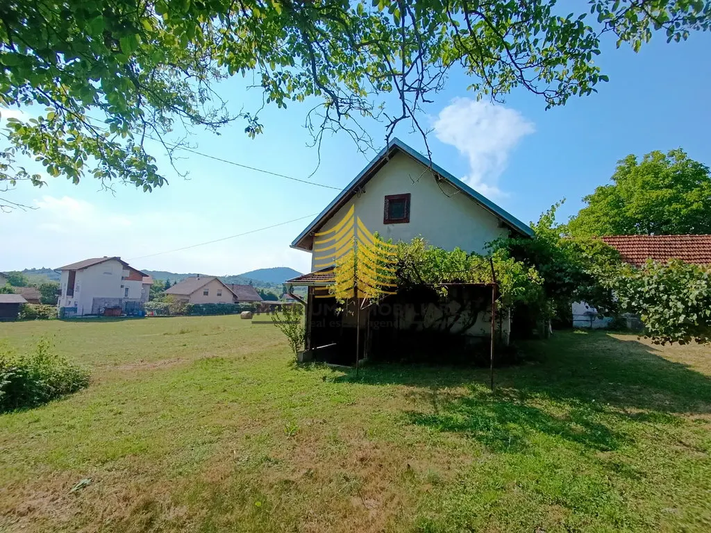 Kuća na prodaju – Karlovac, 88 m², 3-sobni – fotografija 2