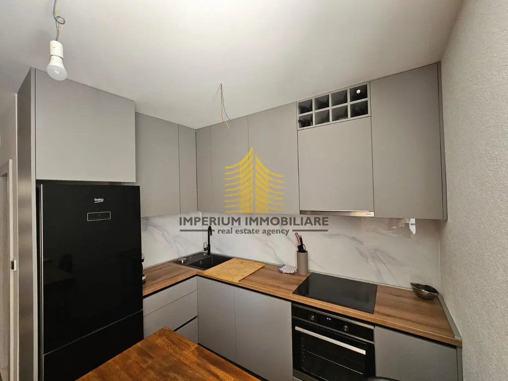 Kuća na prodaju – Kaštel Sućurac, 51 m², 2-sobni – fotografija 2