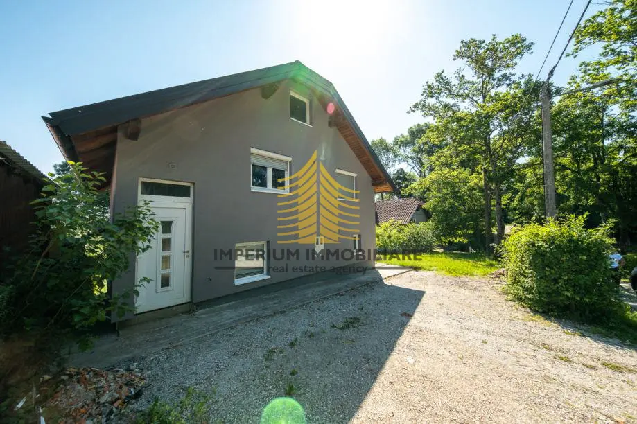 Kuća na prodaju – Lasinja, 120 m², 3-sobni – fotografija 2