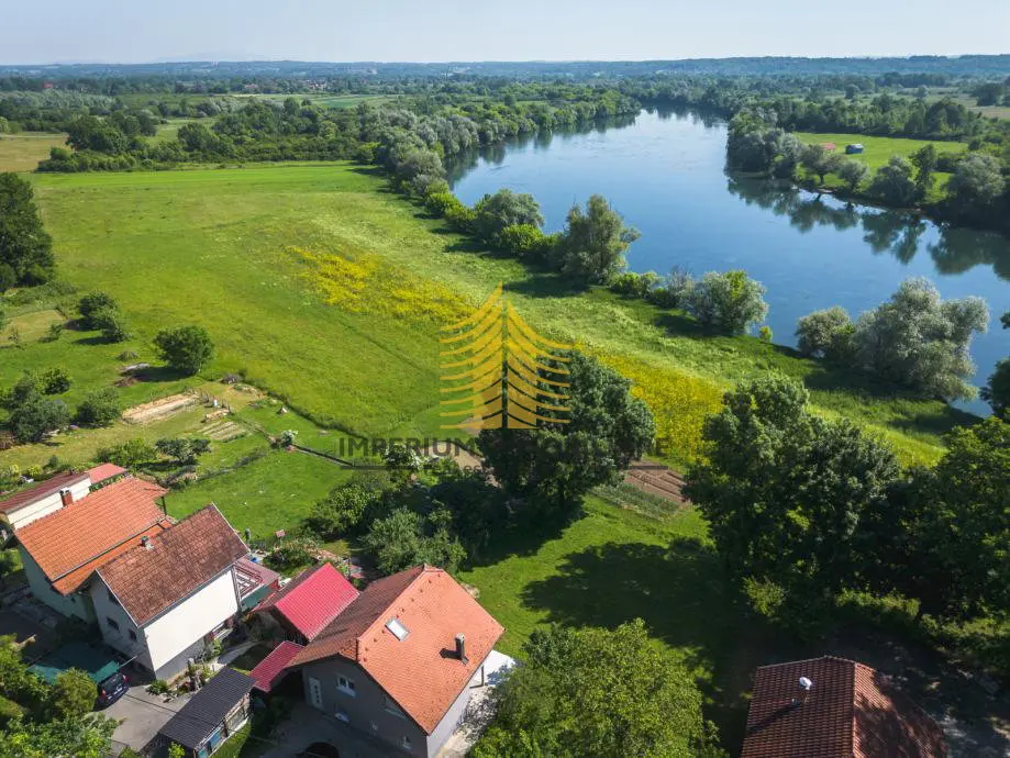 Kuća na prodaju – Lasinja, 120 m², 3-sobni – fotografija 3