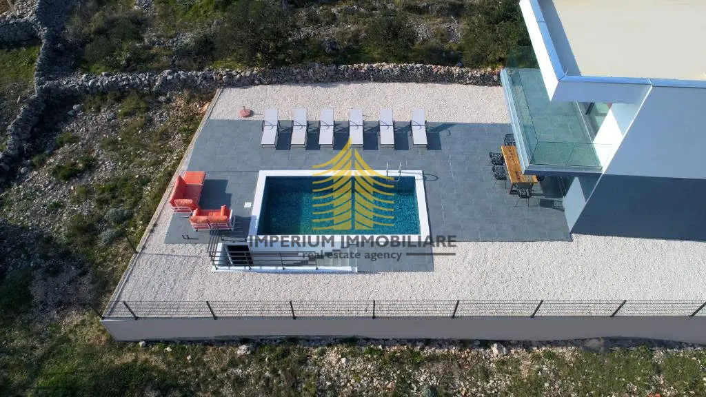 Kuća na prodaju – Vinišće, Marina, 180 m², 5-sobni – fotografija 5