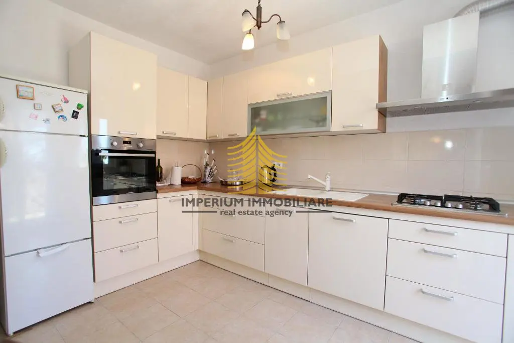 Kuća na prodaju – Trogir, Mastrinka, 489 m², 4-sobni – fotografija 4