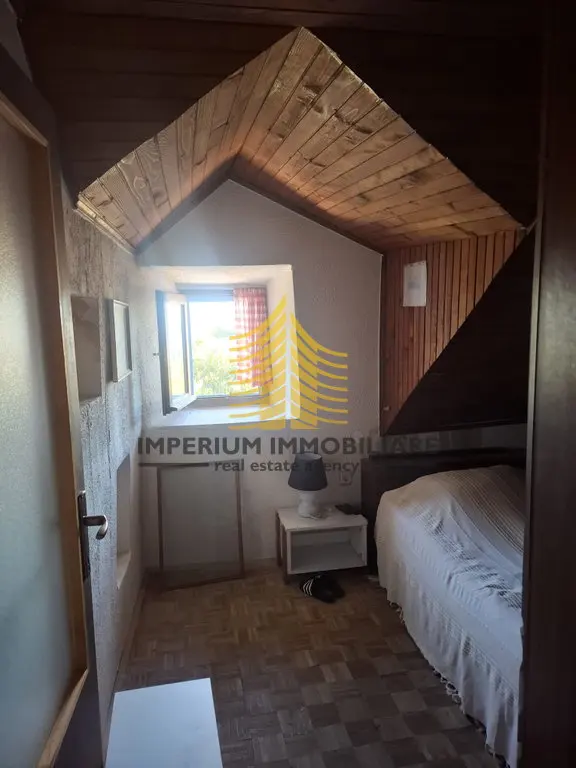 Kuća na prodaju – Ložišća, Milna, 90 m², 5-sobni – fotografija 6