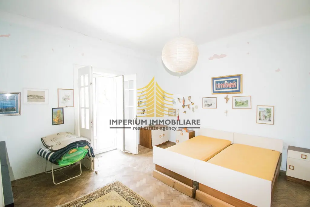 Kuća na prodaju – Novi Vinodolski, 400 m², 5-sobni – fotografija 2
