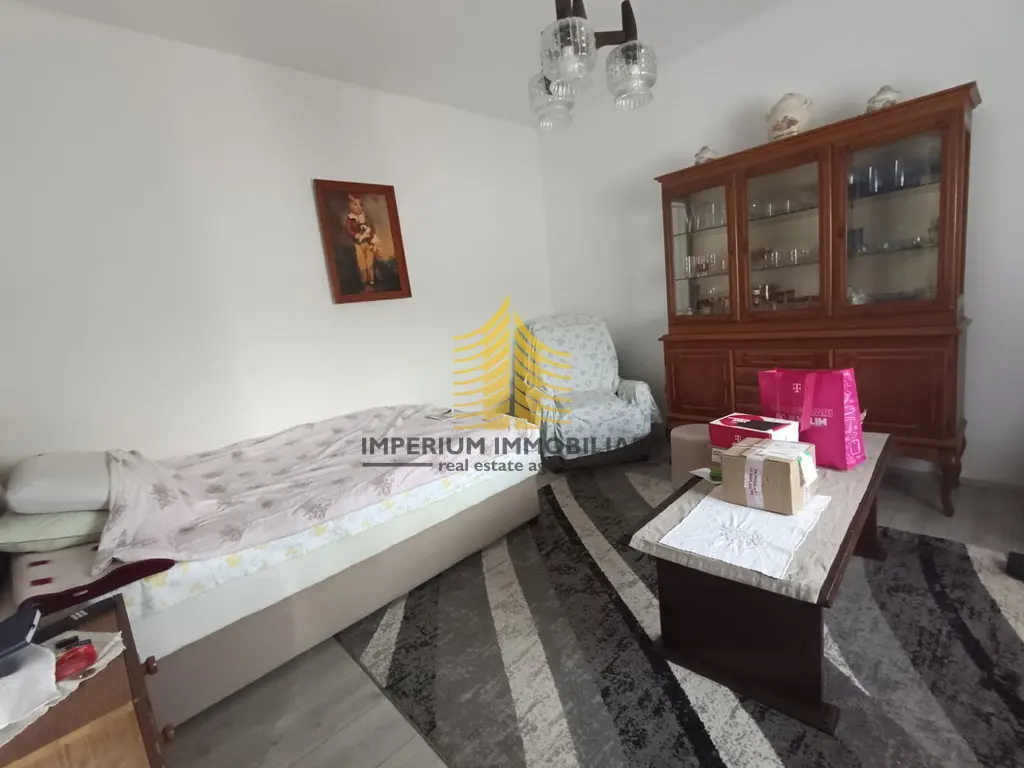 Kuća na prodaju – Obrovac, 178 m², 4-sobni – fotografija 4