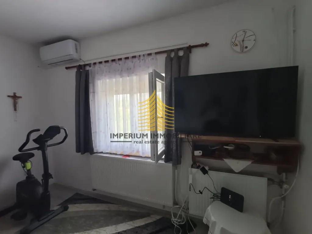 Kuća na prodaju – Obrovac, 178 m², 4-sobni – fotografija 6