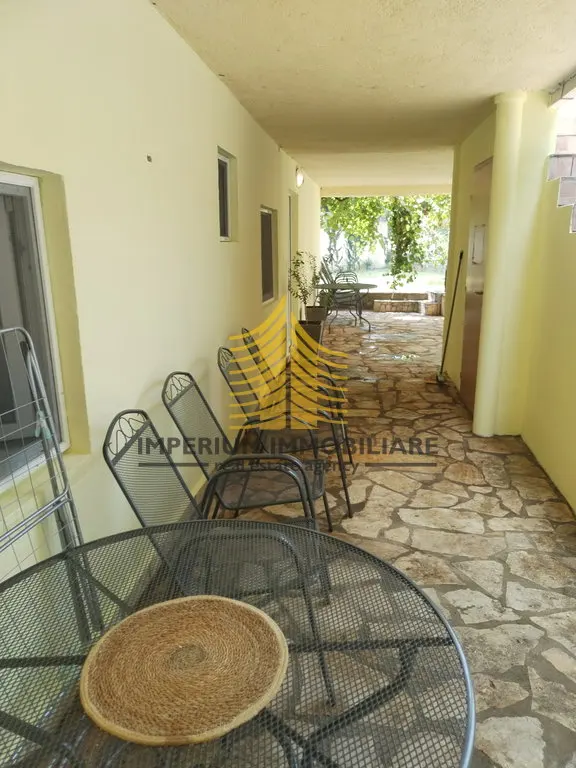 Kuća na prodaju – Karin, Obrovac, 250 m², 5-sobni – fotografija 3