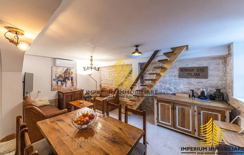 Kuća na prodaju – Okrug, 120 m², 3-sobni – fotografija 5
