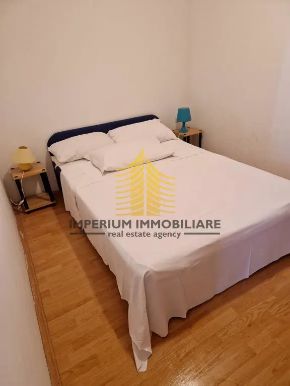 Kuća na prodaju – Okrug, 350 m², 19-sobni – fotografija 5