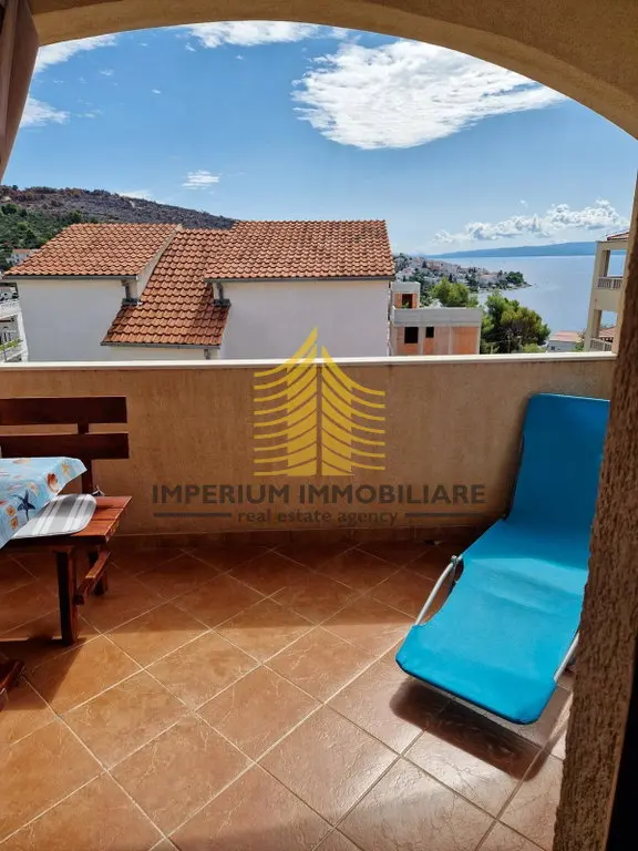 Kuća na prodaju – Okrug, 350 m², 19-sobni