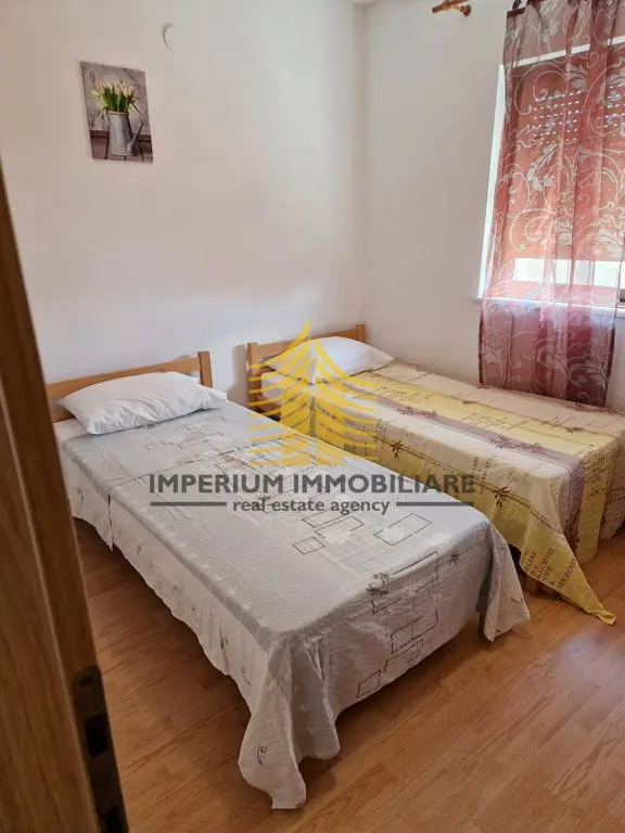 Kuća na prodaju – Okrug, 350 m², 19-sobni – fotografija 4