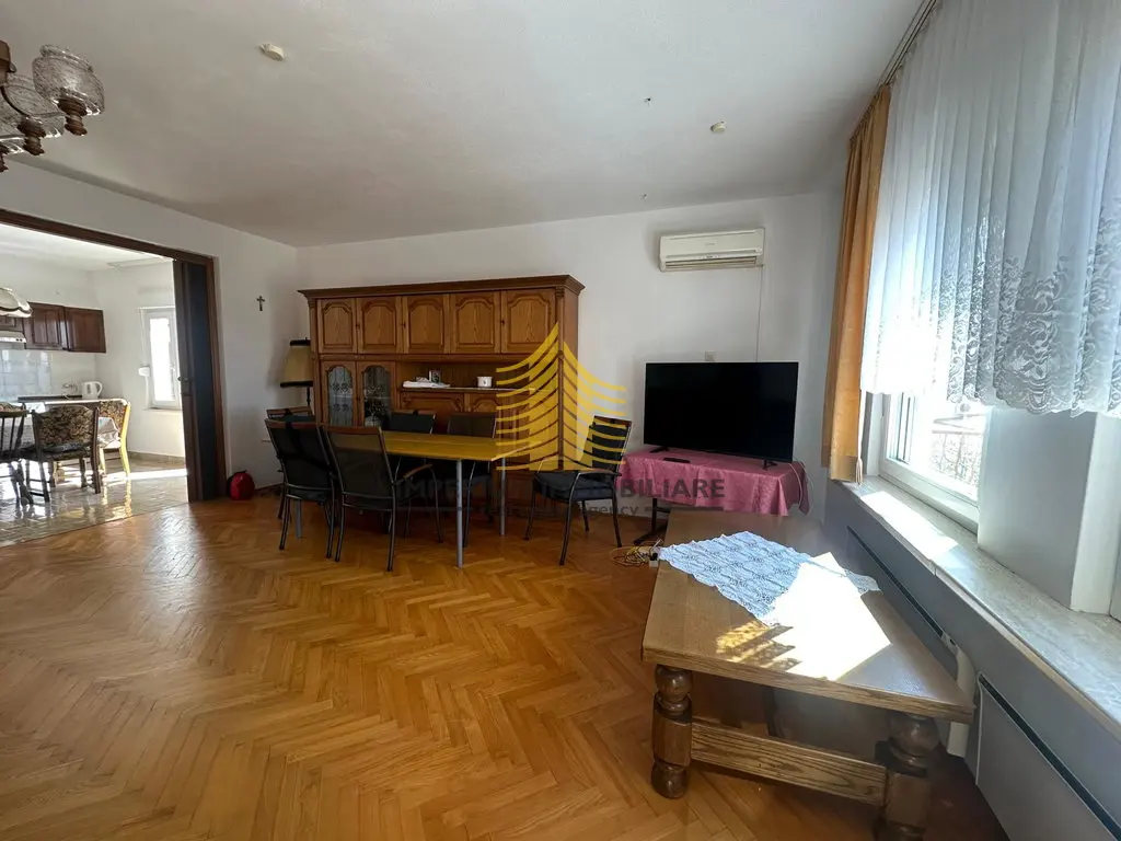 Kuća na prodaju – Okrug Gornji, Okrug, 120 m², 5-sobni – fotografija 2