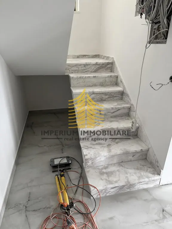 Kuća na prodaju – Omiš, 108 m², 3-sobni – fotografija 6
