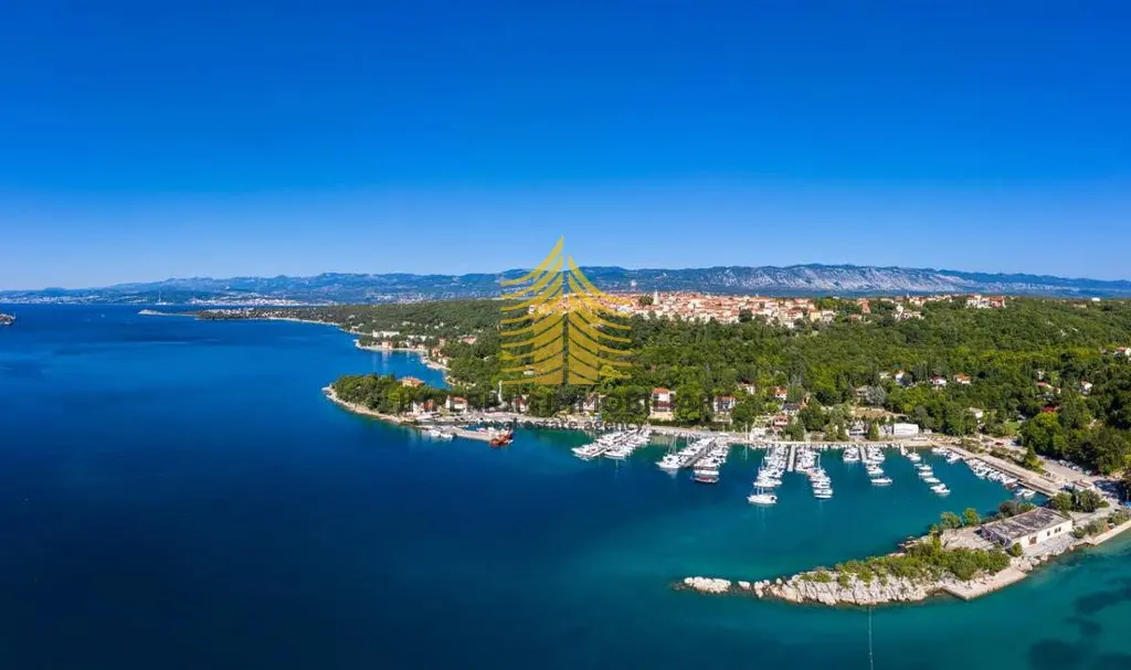 Kuća na prodaju – Omišalj, 152 m², 4-sobni