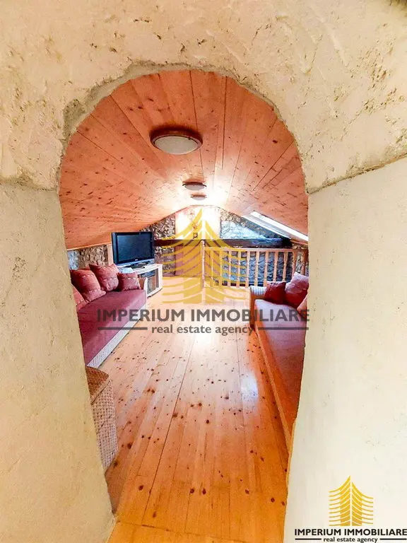 Kuća na prodaju – Omišalj, 152 m², 4-sobni – fotografija 3