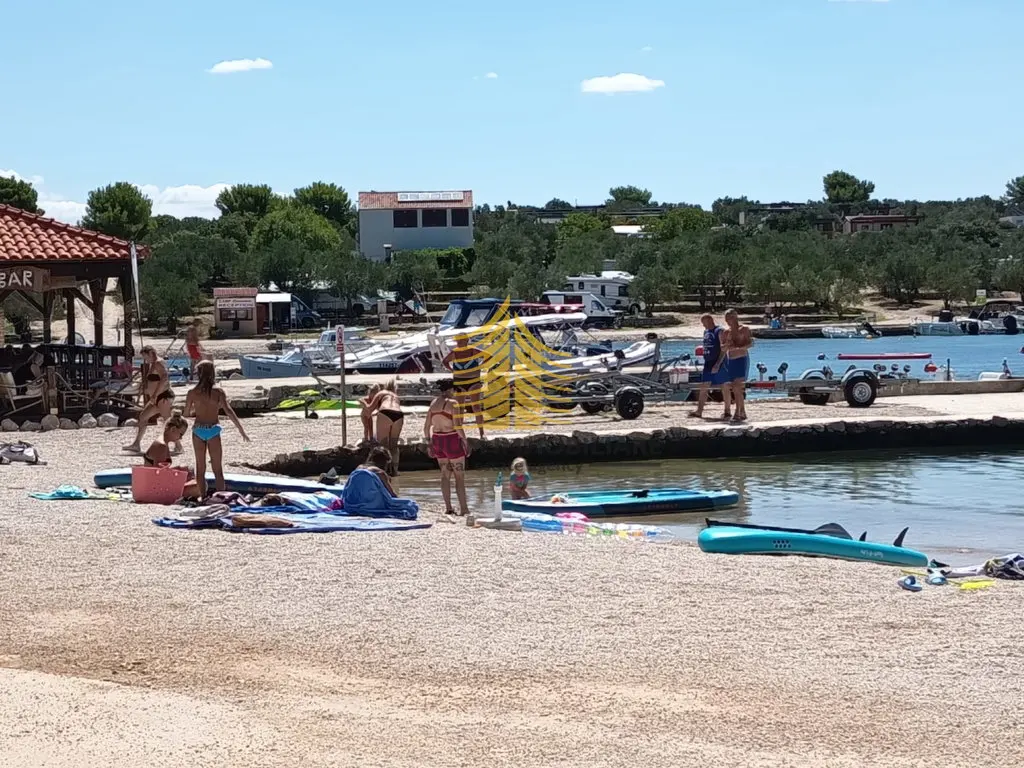 Kuća na prodaju – Pakoštane, 75 m², 4-sobni