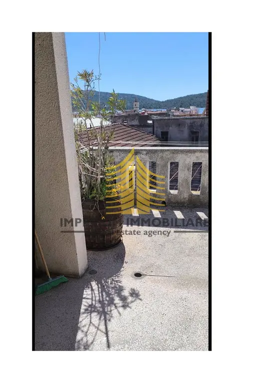 Kuća na prodaju – Pirovac, 100 m², 5-sobni