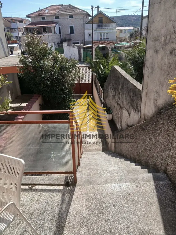 Kuća na prodaju – Pirovac, 100 m², 5-sobni – fotografija 2