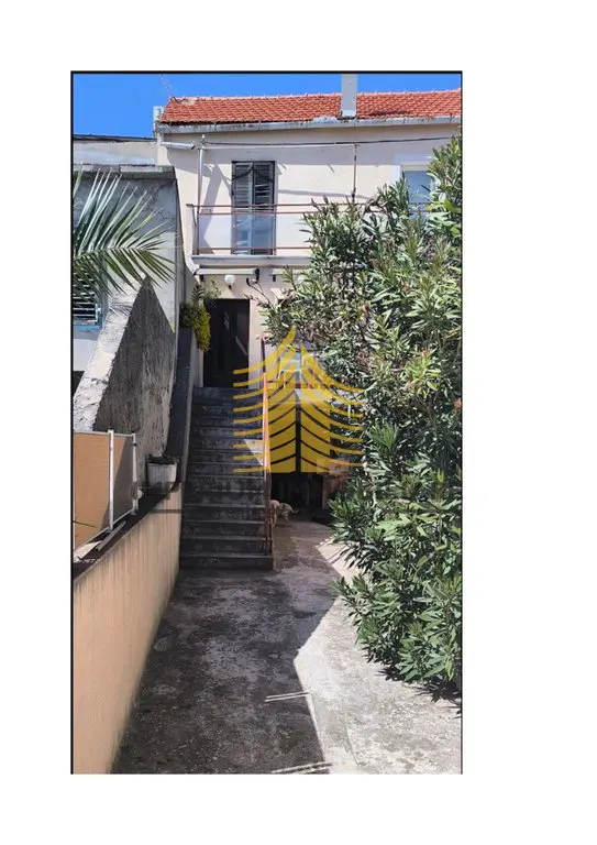 Kuća na prodaju – Pirovac, 100 m², 5-sobni – fotografija 3