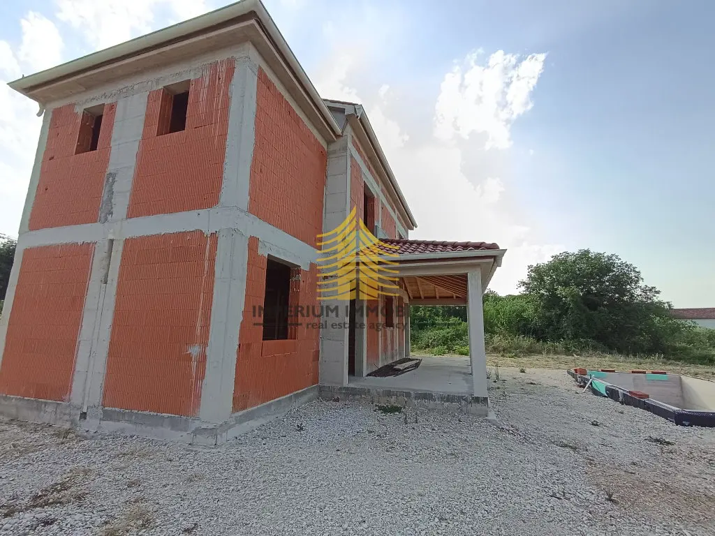 Kuća na prodaju – Poličnik, 219,2 m², 5-sobni – fotografija 4