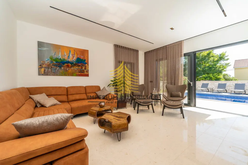 Kuća na prodaju – Privlaka (Dalmacija), Privlaka, 450 m², 5-sobni – fotografija 4
