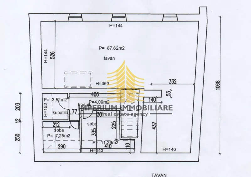 Kuća na prodaju – Pula, 194 m², 10-sobni – fotografija 3