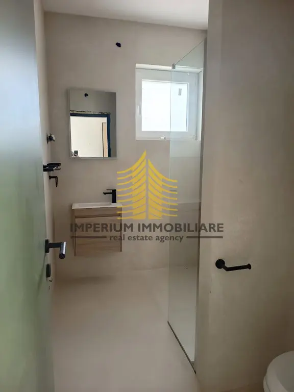Kuća na prodaju – Ražanac, 225 m², 6-sobni – fotografija 6