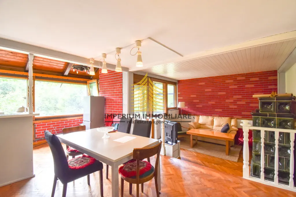 Kuća na prodaju – Samobor, 180 m², 5-sobni