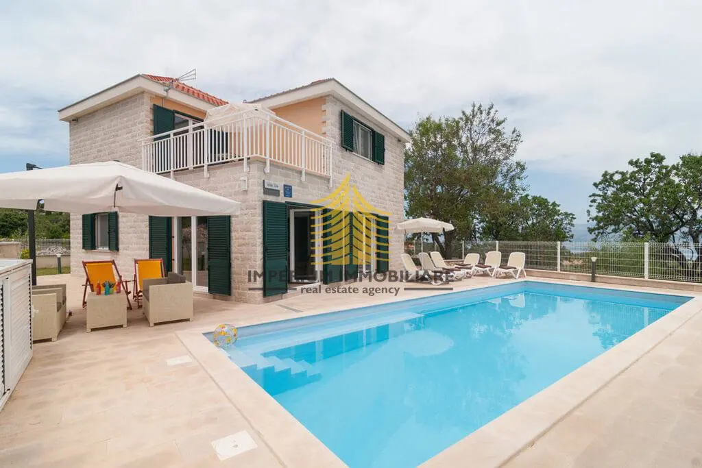 Kuća na prodaju – Škrip, 135 m², 3-sobni