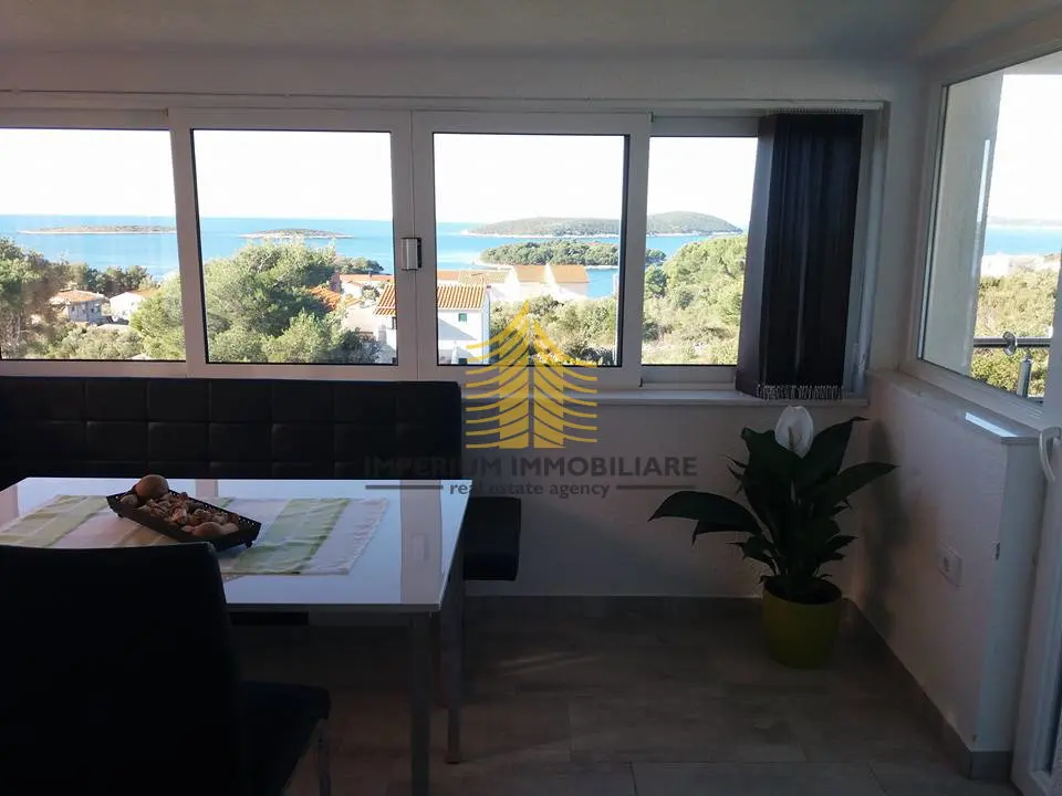 Kuća na prodaju – Grohote, Šolta, 320 m², 9-sobni – fotografija 5