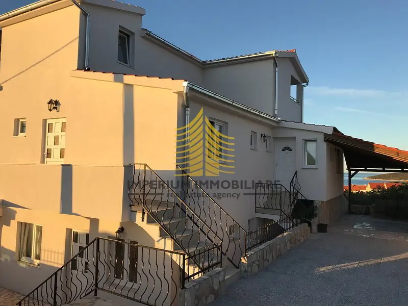 Kuća na prodaju – Grohote, Šolta, 320 m², 9-sobni – fotografija 2